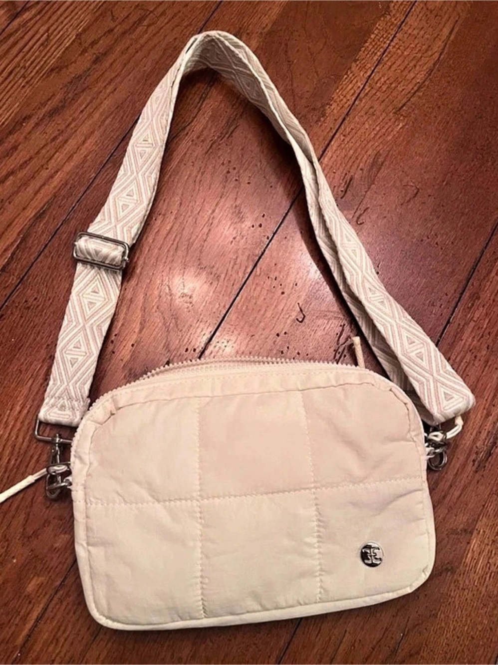 Quilted Crossbody Bag in Pink